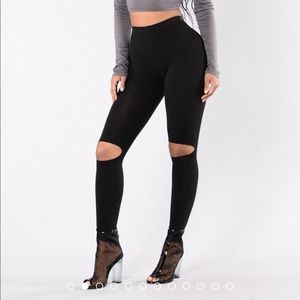 Fashion nova knee cut leggings